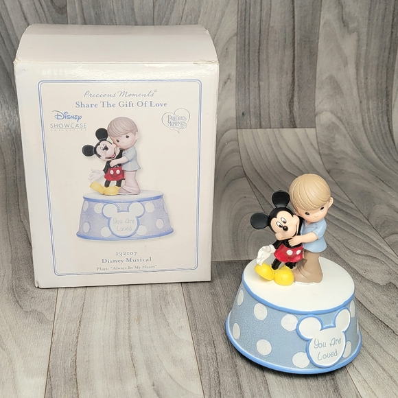 Precious Moments DISNEY SHOWCASE You Are Loved Mickey Mouse 132107 Musical Figur - Picture 5 of 13